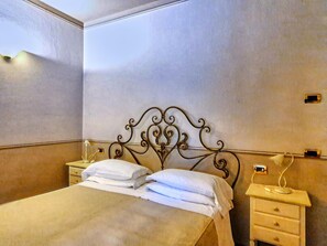 Căn hộ | 1 phòng ngủ, bộ trải giường 