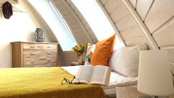 House | 1 bedroom, individually furnished