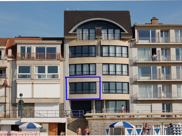 Apartment | Exterior - Apartment With sea View in De Haan (De Haan)