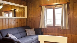 Alpehytte | Oppholdsområde