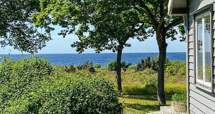 6 Person Holiday Home in Sturko-by Traum