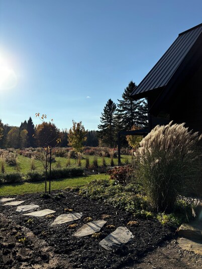 Magnifique Chalet en Mauricie
Au cœur de la nature mais à 10 minutes de la ville
