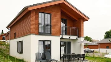 Villa | Exterior