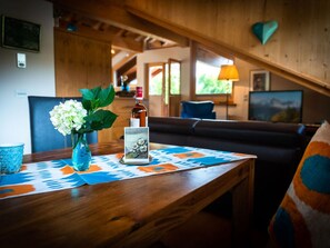 Dining - Holiday Apartment Zugspitzblick-riedel (Garmisch-Partenkirchen)