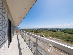 View from property - Apartment With 3 Bedrooms and sea View (Middelkerke)