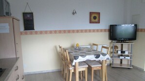 Dining - To the big Picture (Winterberg)