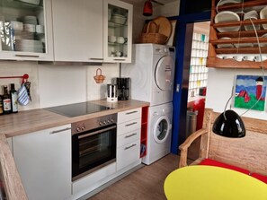 House | Private kitchen | Oven