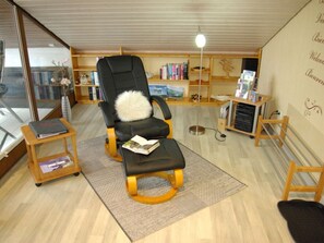 Living area - Holiday Apartment Magnolia (Ockfen)