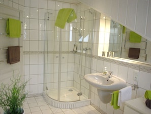Apartment | Badezimmer | Handtücher