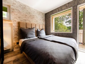 2 bedrooms, individually furnished - Maarchalet Modern Retreat (Daun)