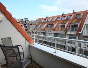 Apartment | Balcony - Apartment in Nieuwpoort Near the Beach (Nieuwpoort)