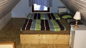 Apartment | 3 bedrooms, individually furnished