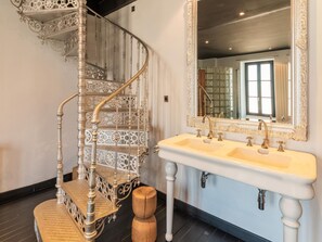 House | Bathroom - Welcoming Holiday Home in Dison With Private Pool (Dison)