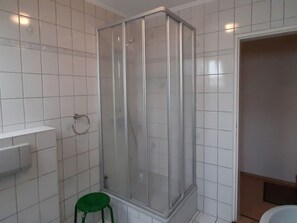 Apartment | Badezimmer