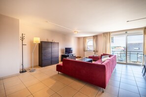 Apartment | Living room - Apartment in Koksijde Near the Sea (Koksijde)