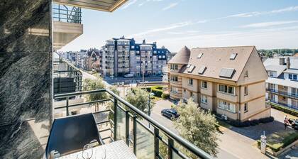 Apartment in Koksijde Near the Sea