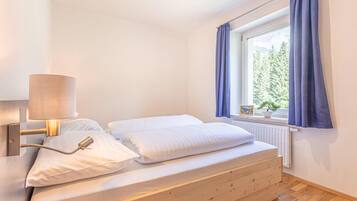 Apartment | 2 bilik tidur, dilengkapkan perabot secara berasingan