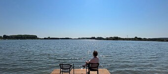 Lakeview Villa With Swimming and Fishing Pier