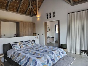 Ferienhaus | 3 Schlafzimmer, individuell eingerichtet, Bettwäsche