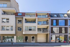 Apartment | Exterior - Apartment Near the Grand Place (Blankenberge)