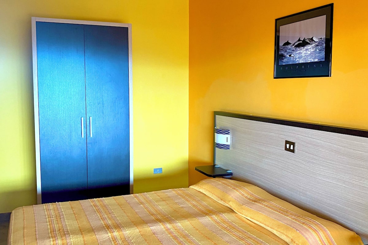 2 bedrooms, desk, free WiFi, bed sheets