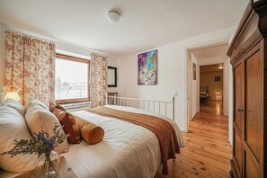 Casa | 4 habitaciones, muebles diferentes y ropa de cama 