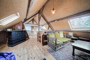 House | Lobby - Cozy Holiday Home in Nature (Buellingen)