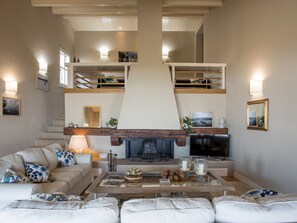 Property amenity - Holiday Home in Magione With Lake View & Pool (Magione)