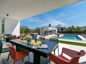 Pool - Zen Comfortable Holiday Residence (Medulin)