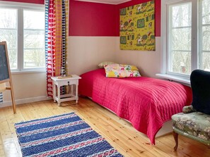 6 bedrooms, individually furnished - 8 Person Holiday Home in Hogsby (Högsby)