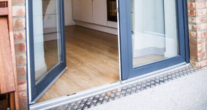 Lutter See Modern Retreat