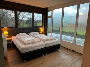 Maison | 3 chambres, ameublement personnalisé, draps fournis