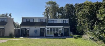 Holiday Home on Texel With Conservatory