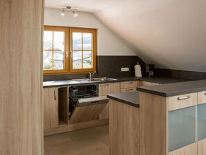 Apartment | Private kitchen - Holiday Apartment Thoma (Königheim)