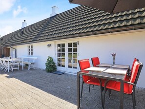 House | Tempat makan