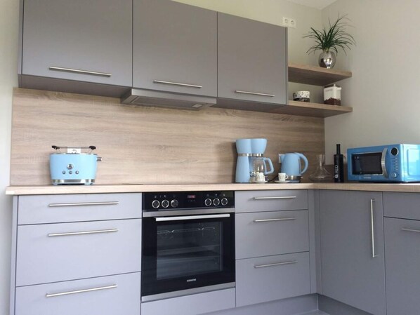 Apartment | Eigene Küche | Ofen, Toaster