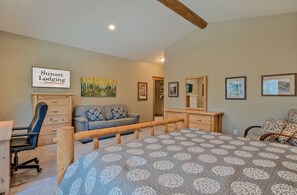 6 室のベッドルーム、デスク、旅行用ベビーベッド、WiFi (無料)