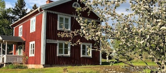 4 Star Holiday Home in Hjortkvarn