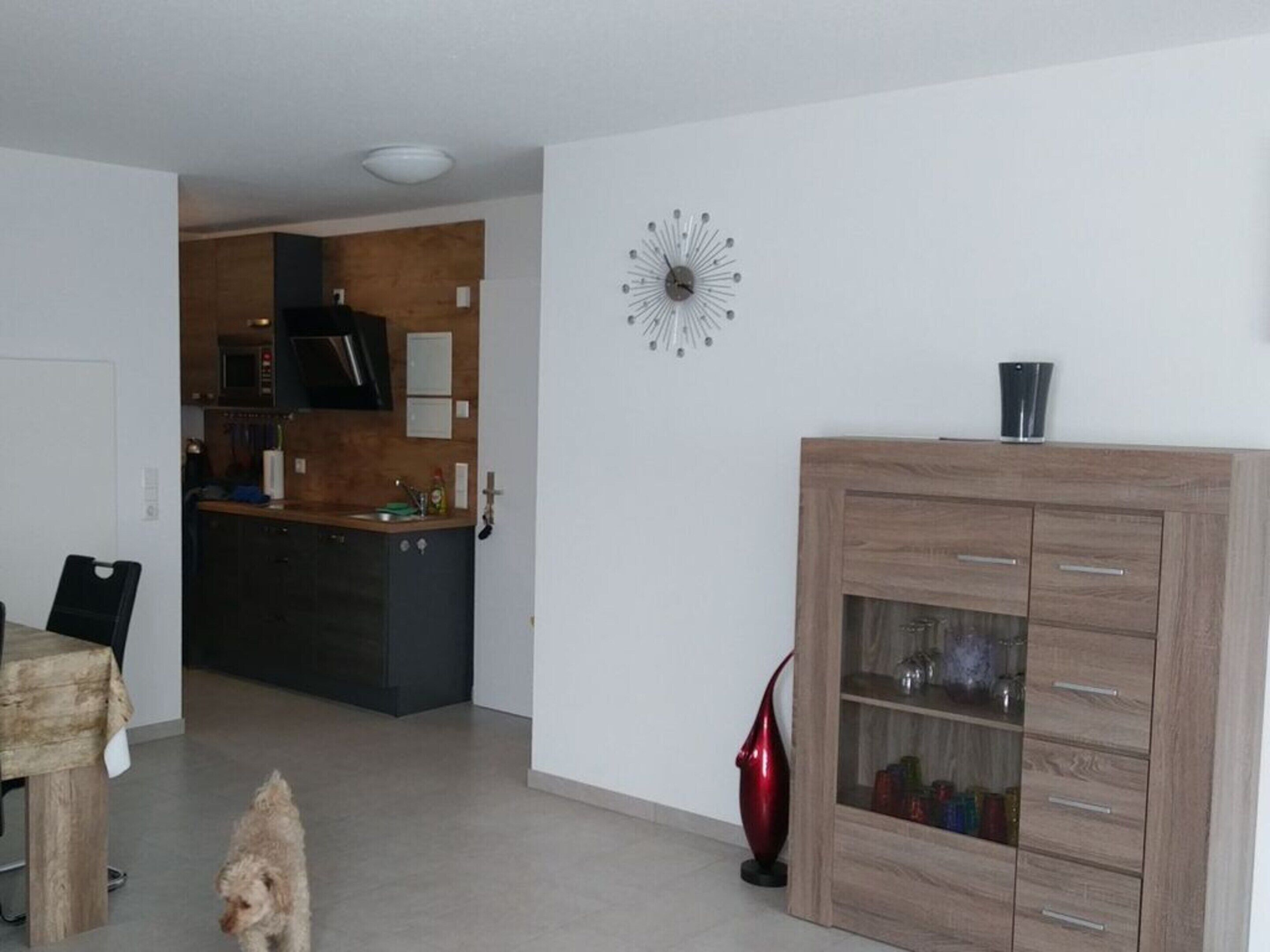 House | Dapur peribadi | Cerek elektrik, pembakar roti 