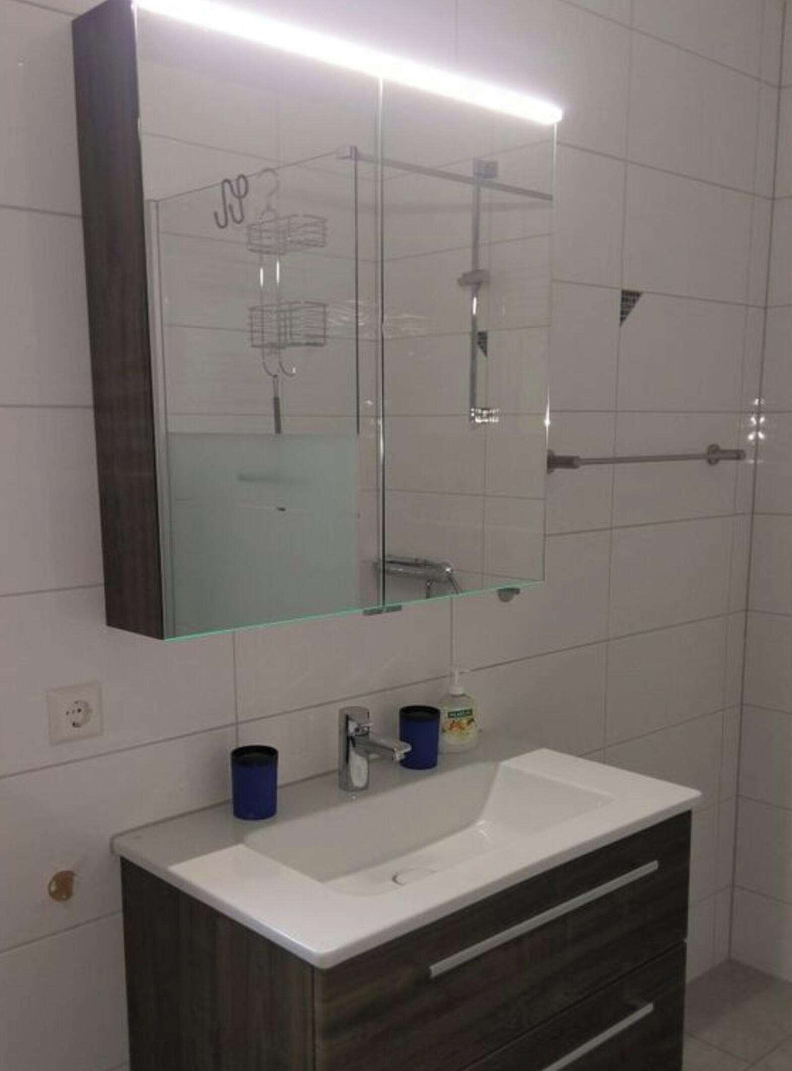 House | Bathroom