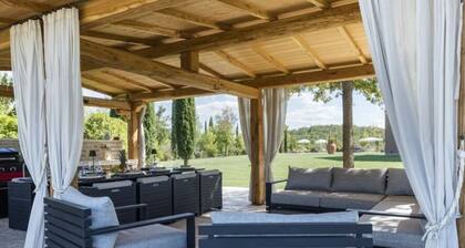 Villa Benedetto Comfortable Holiday Residence