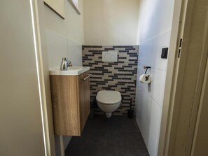 House | Reception