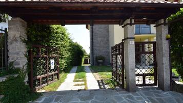 Apartment | Exterior