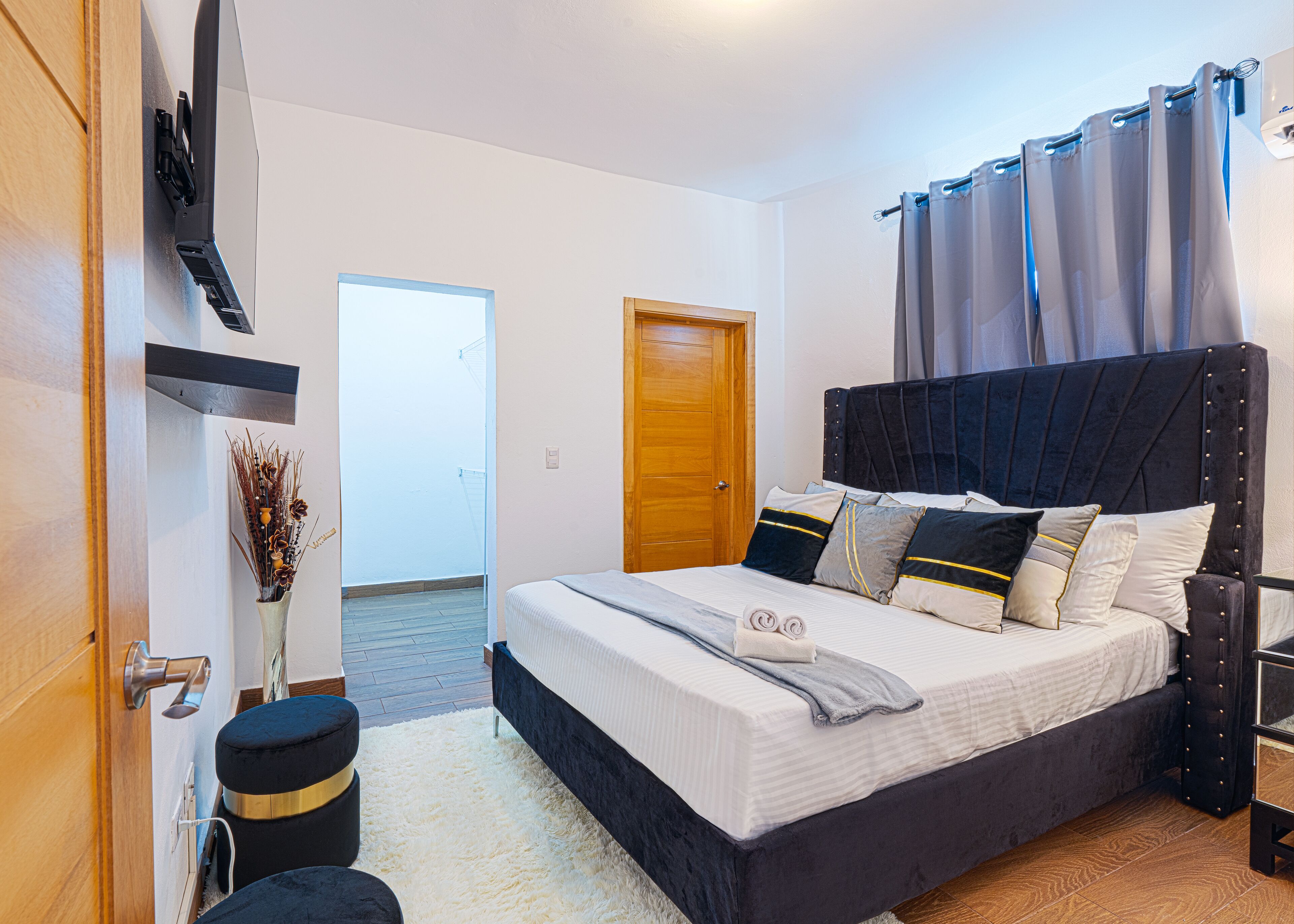 3 soverom, strykejern/-brett, reiseseng for barn og wi-fi (inkludert)