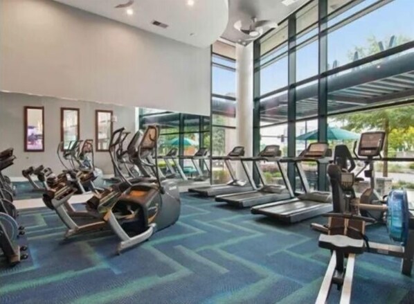 Apartment, 2 Bedrooms | Fitness facility
