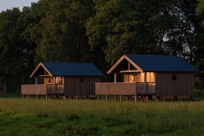 Lodge by Dutch Meadows With Scenic Veranda