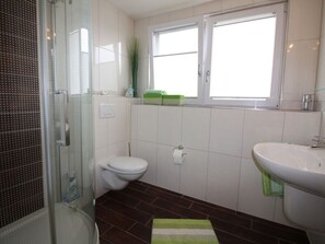 Bathroom - Gerda in the Michaela House (Borkum)