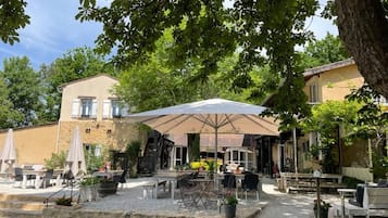 Tent | Dining