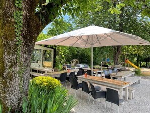 Tent | Exterior