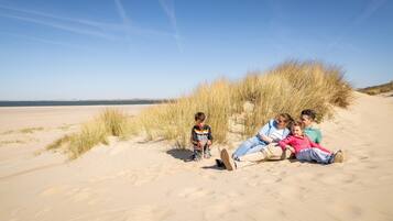 Bungalow | Bãi biển | Trên bãi biển